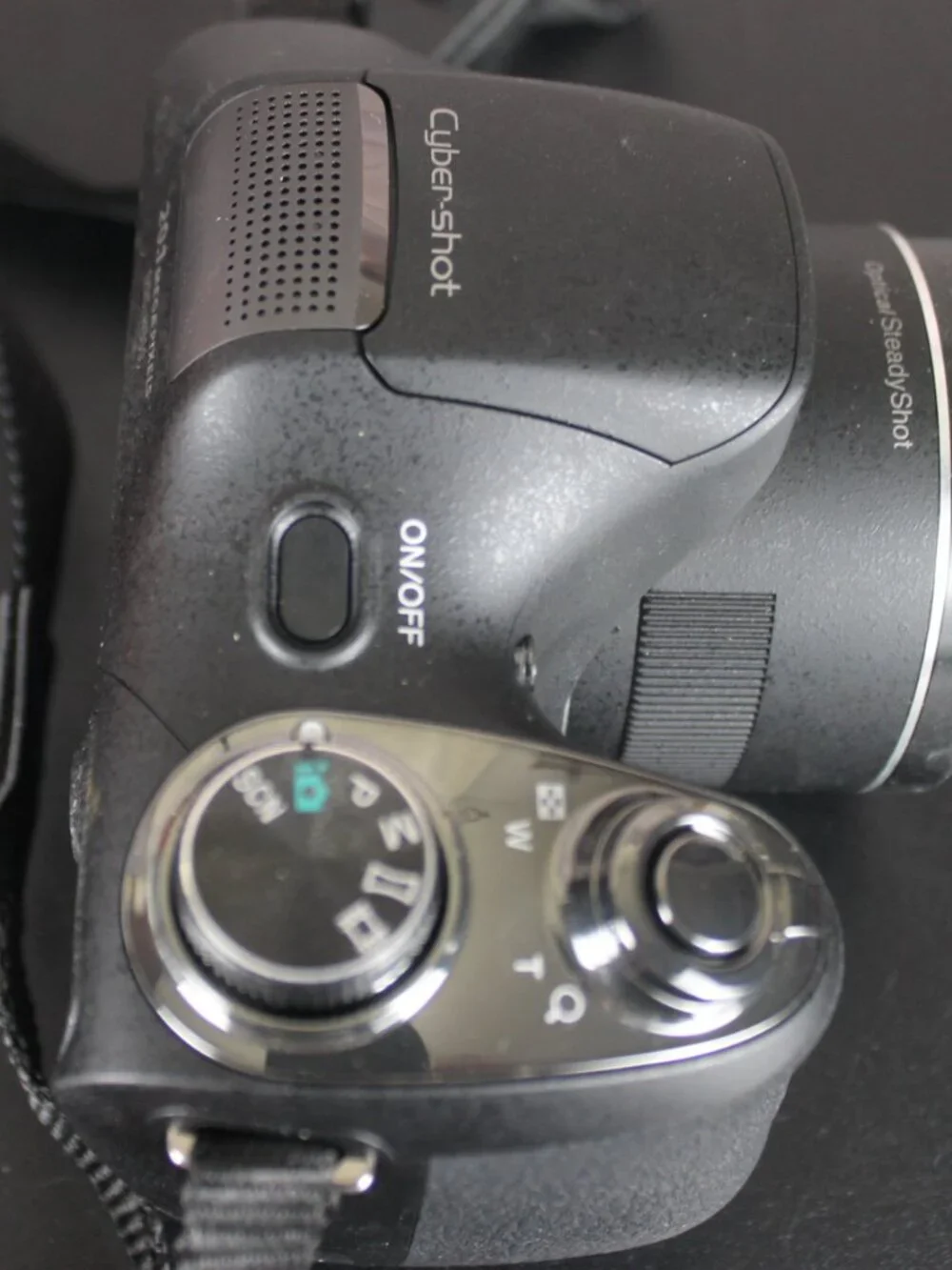 Sony Cyber-shot DSC-H300 20.1 MP Digital Camera (Black) Open Box